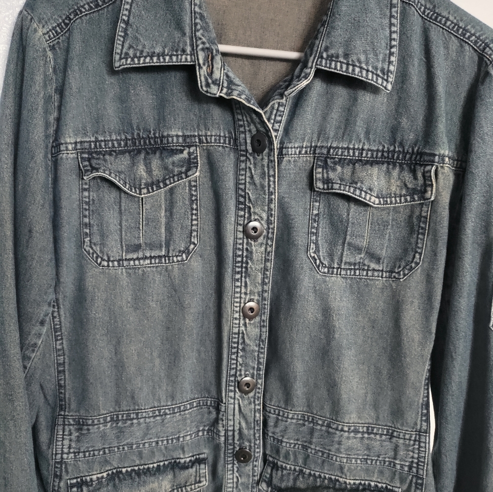 Large jean jacket - Picture 3 of 5